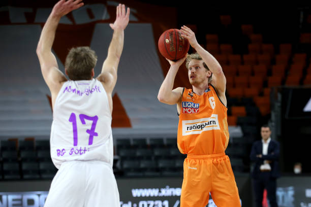 的春节让他 的春节让他