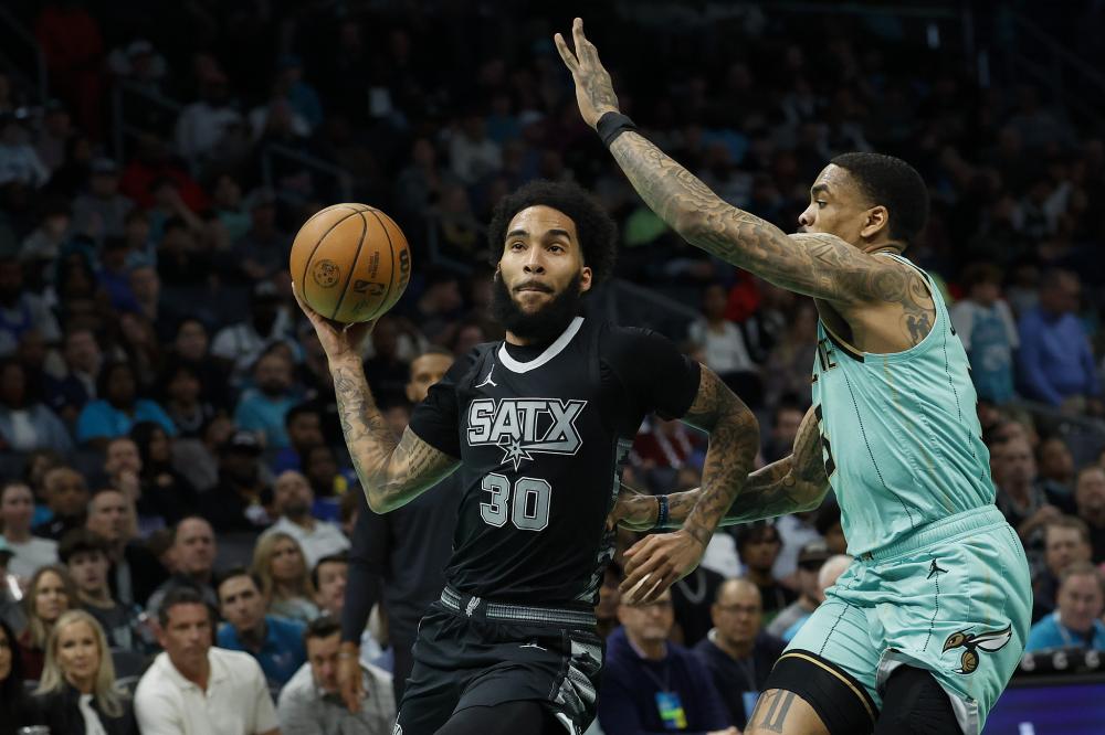 遭连败打击 遭连败打击