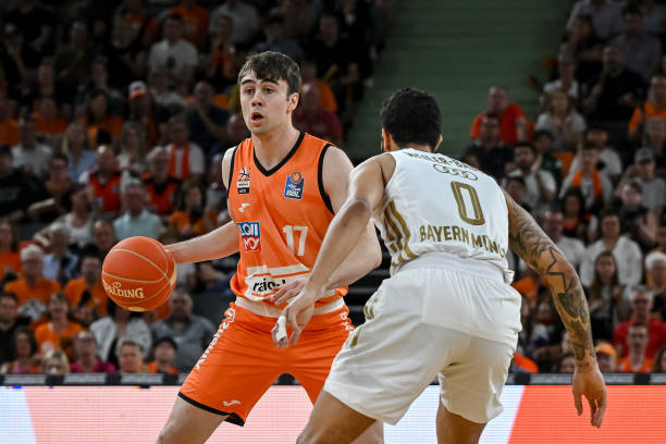 仅展现了球 仅展现了球